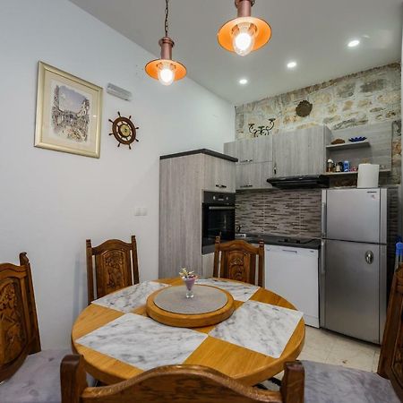 Apartman Lavanda Kaštela Exterior foto